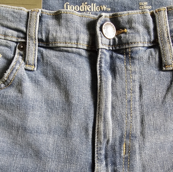 Goodfellow & Co Men's Slim Fit Hemp Robson Distressed Blue Denim Jeans - Picture 5 of 12